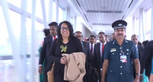 PM Returns After Talks at World Economic Forum